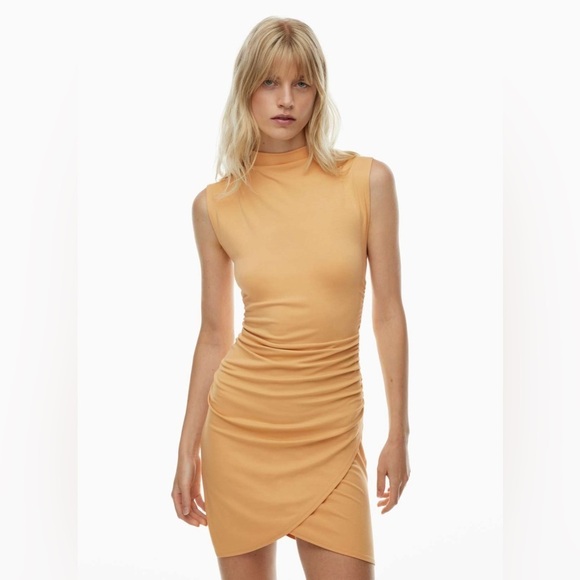 Wilfred Dresses & Skirts - WILFRED Aritzia Boulevard Mini Dress Yellow Ruched Party Bodycon Size S Fitted